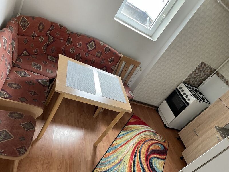 Gara de Nord, str. CC Arion, la casa, et. 2/2