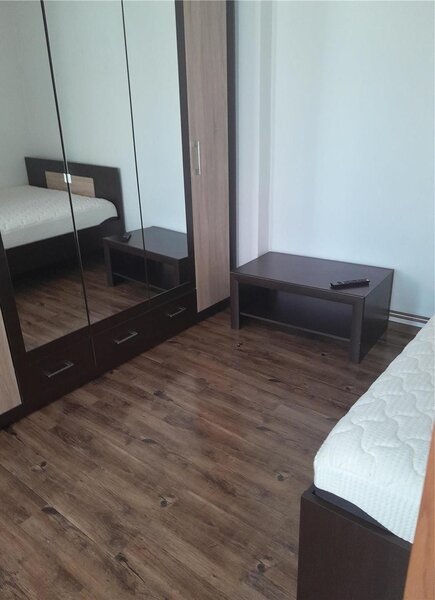 Gara de Nord, str. CC Arion, la casa, et. 2/2